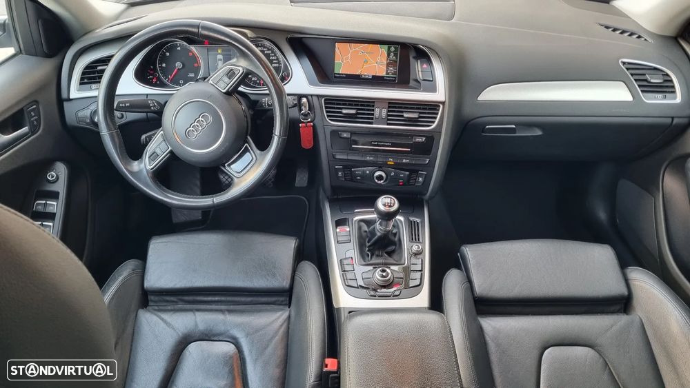 Audi A4 Avant 2.0 TDI Business Line S-line - 10