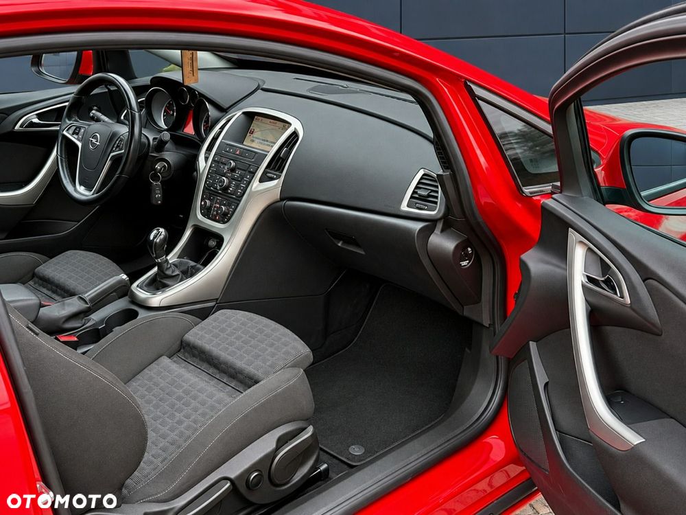 Opel Astra - 8
