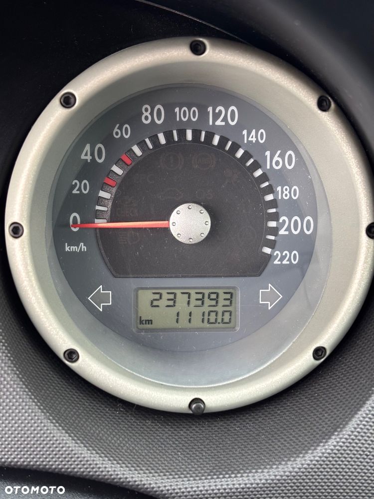 Volkswagen Polo 1.4 Basis - 10