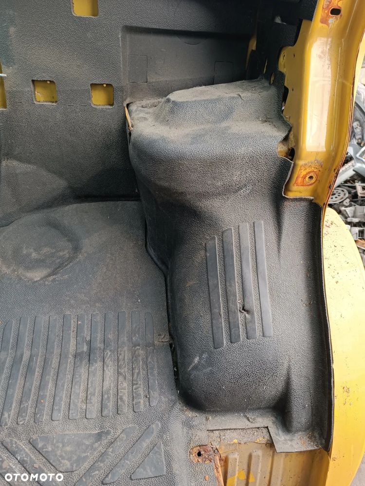 Ford Transit 2,4TD 2000-2013 Wszystkie części Zawieszenie Most Drzwi Szyby Koła 16 - 23