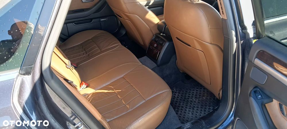 Audi A8 4.2 FSI Quattro - 7