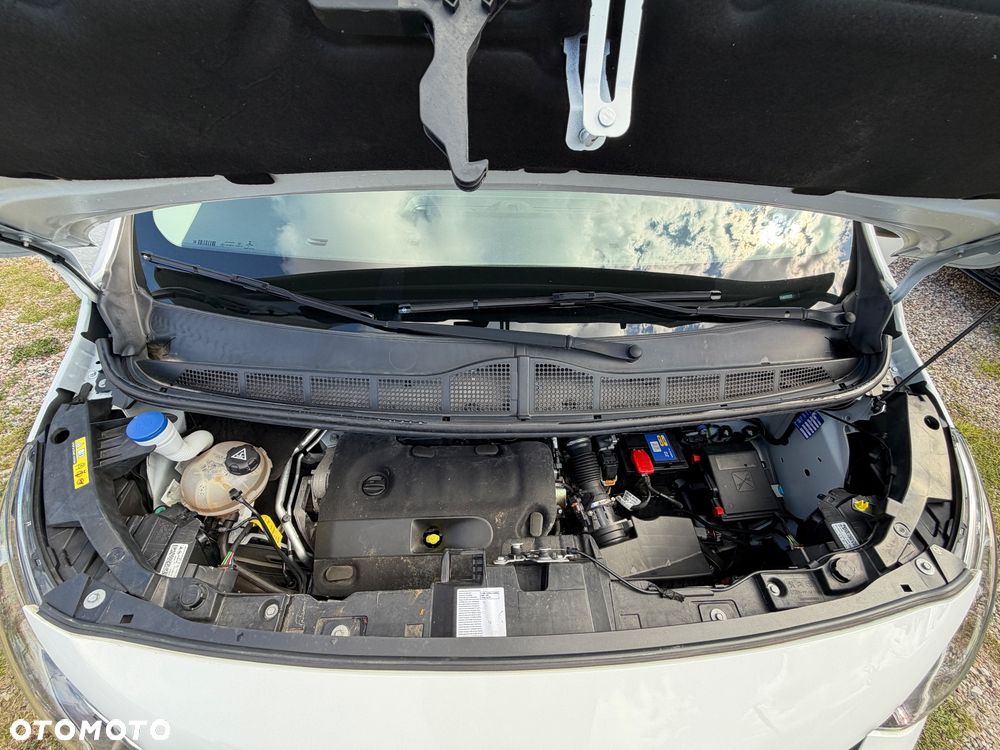 Opel Vivaro - 28