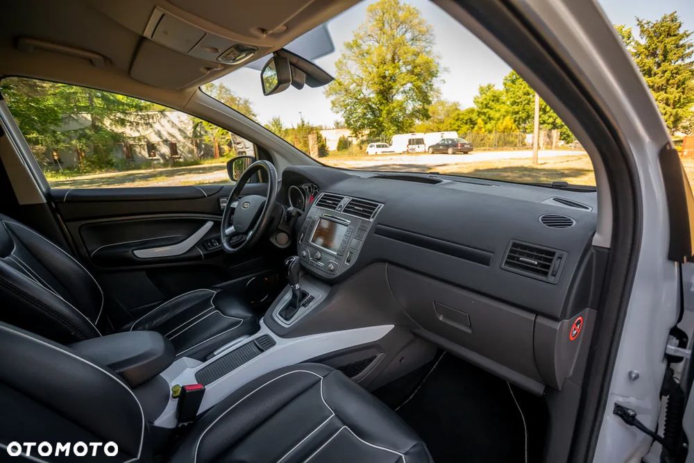 Ford Kuga 2.0 TDCi 4x4 Individual - 23