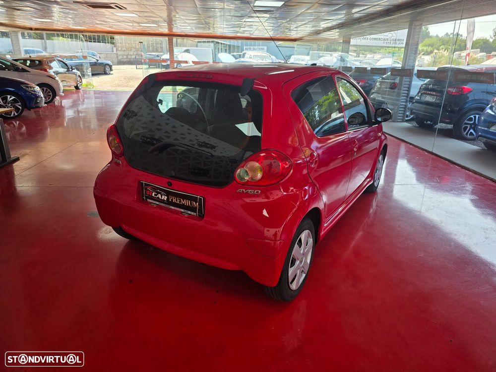 Toyota Aygo 1.0 + AC - 7