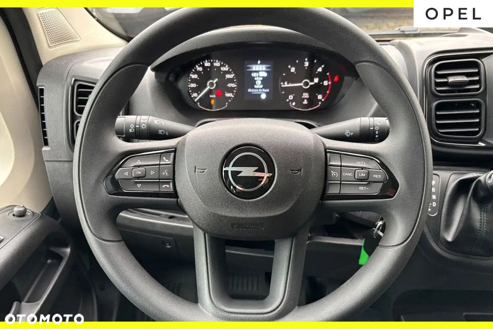 Opel Movano Heavy L3H2 AT8 2.2 140KM - 7