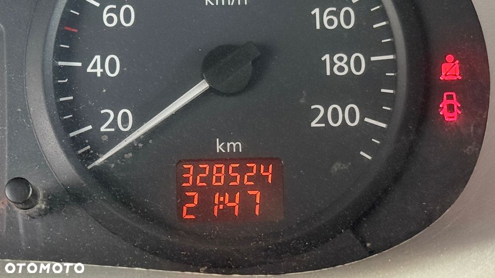 Nissan Primastar L2H1 (6-Si.) pro - 9
