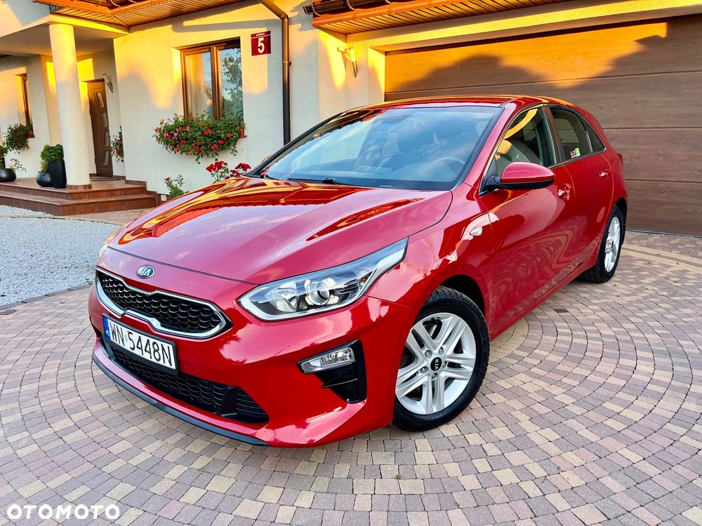 Kia Ceed 1.6 CRDi SCR M - 2