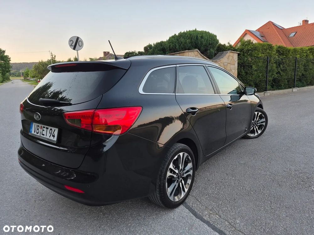 Kia Ceed 1.6 CRDi 128 Platinum Edition - 13