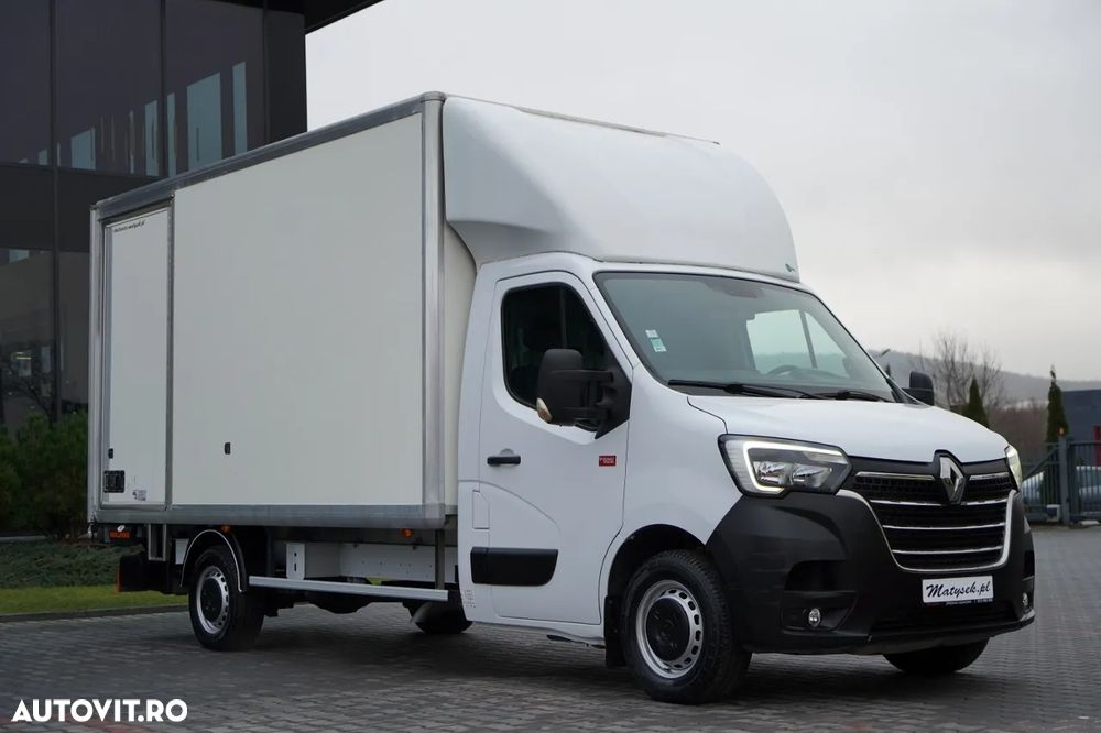 Renault MASTER / CONTAINER / LIFT / MASĂ NETĂ: 3500 KG / 2020 - 4