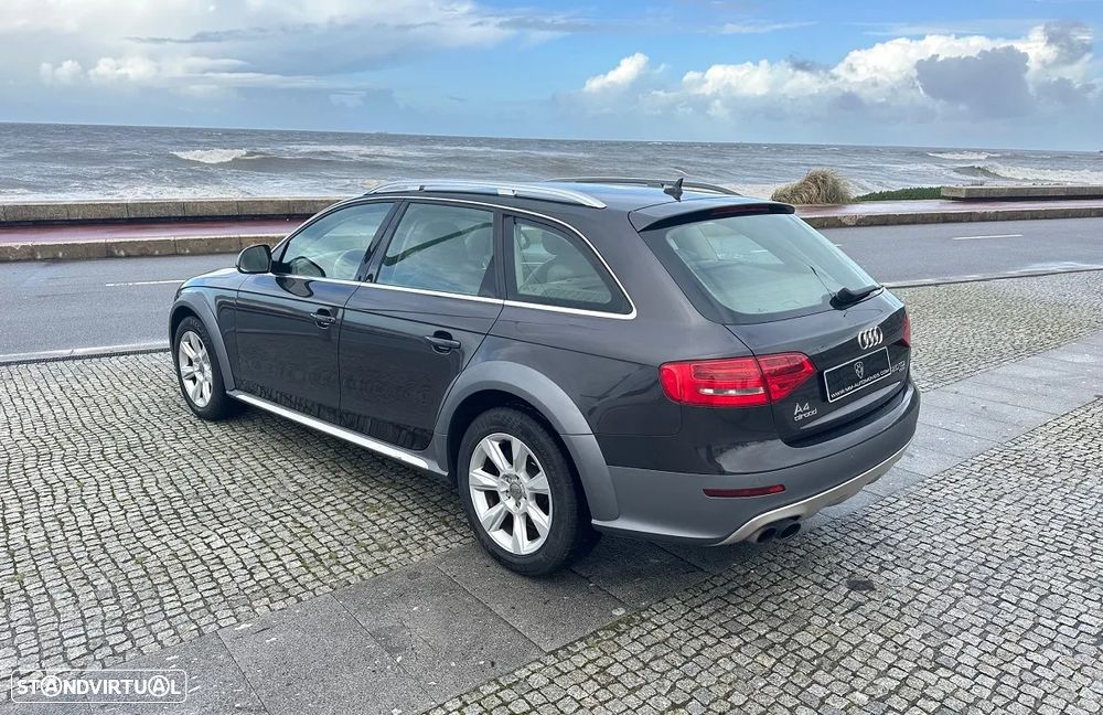 Audi A4 Allroad 2.0 TDI quattro Advance - 7