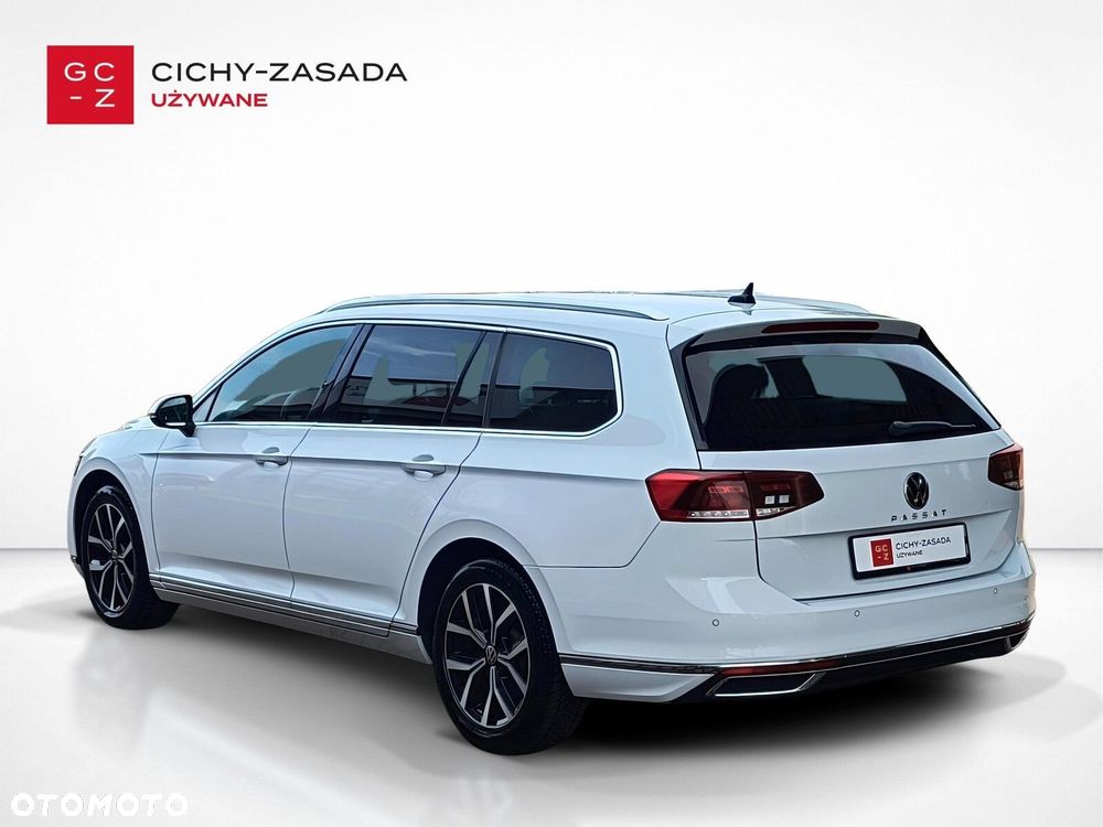 Volkswagen Passat - 3