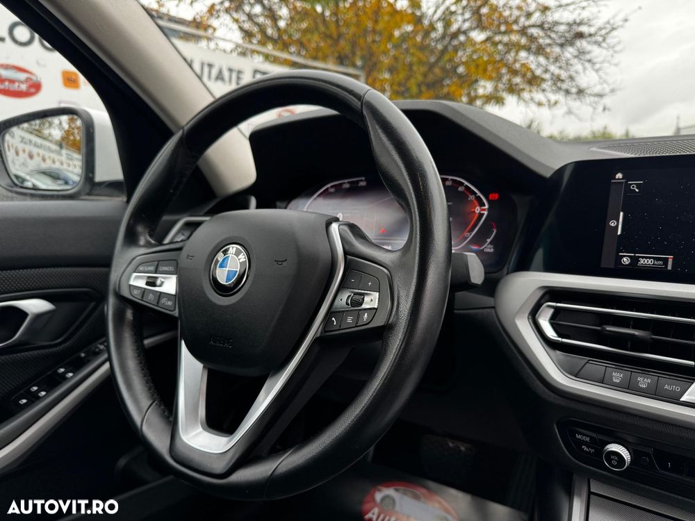 BMW Seria 3 318d AT MHEV - 10