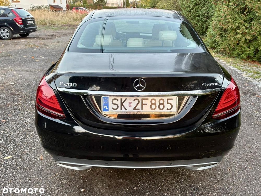 Mercedes-Benz C-Class 2018 photo 4