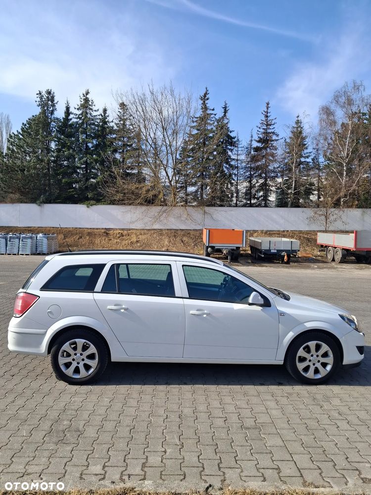 Opel Astra - 1