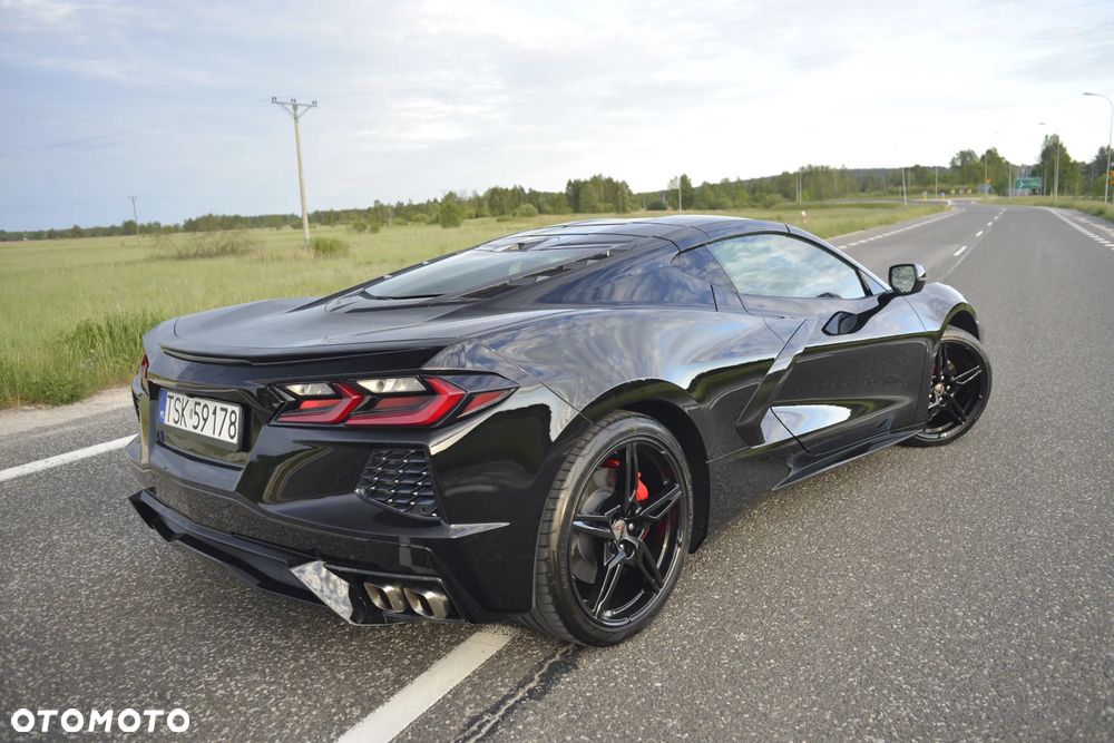 Chevrolet Corvette - 13