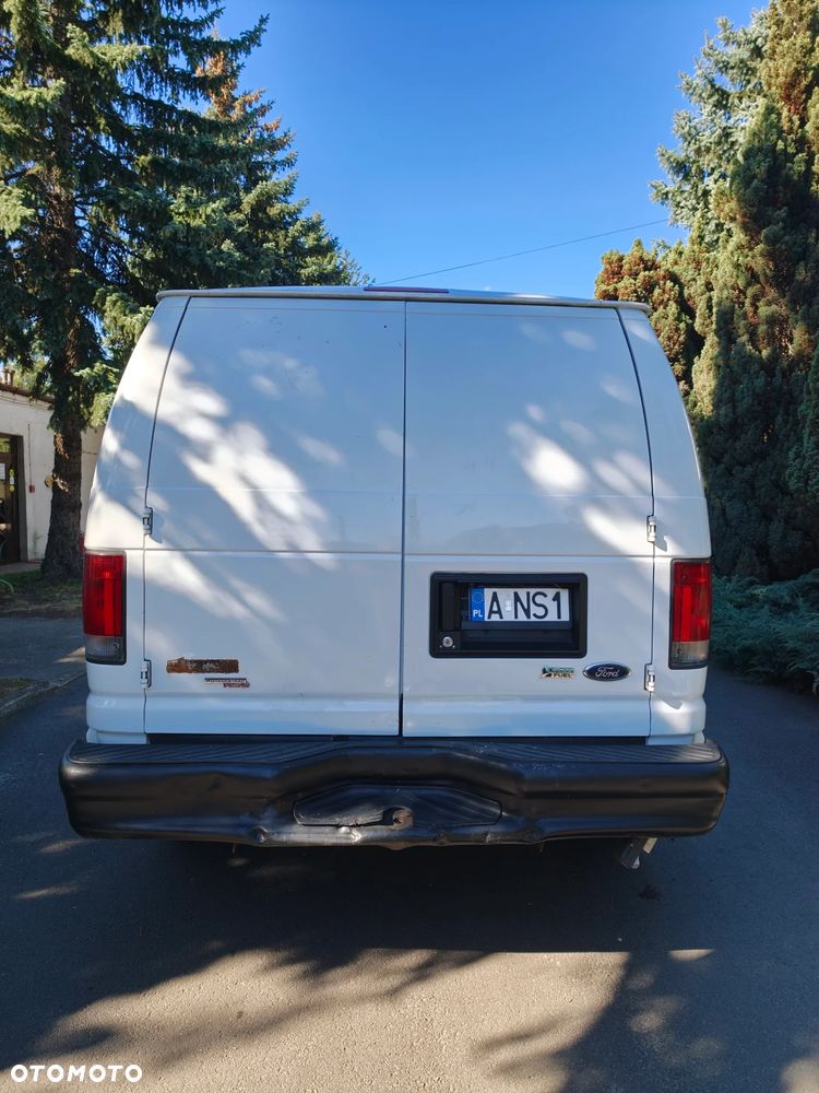 Ford Econoline - 5