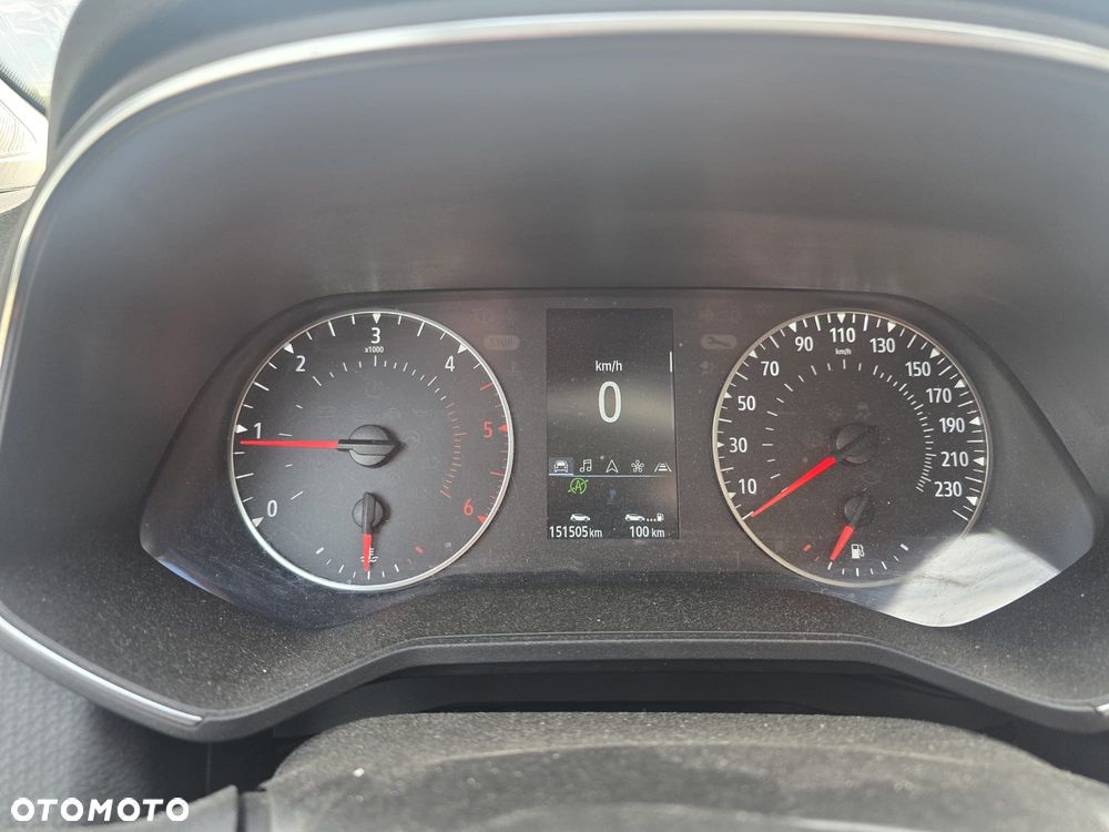 Renault Clio - 15