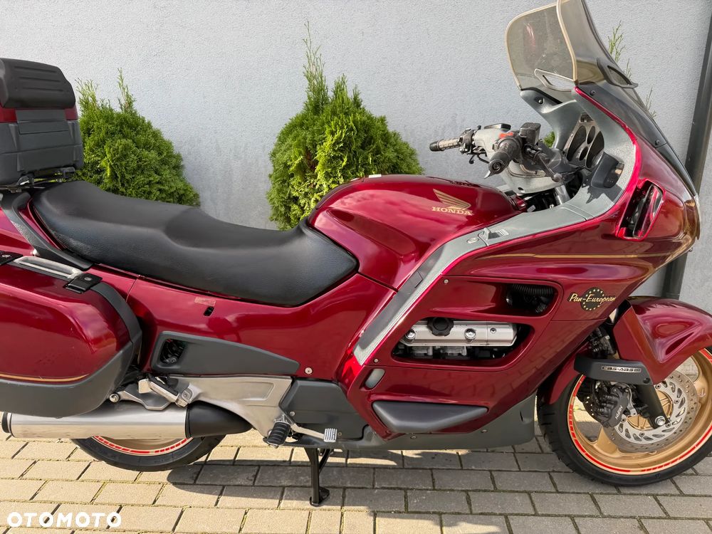 Honda ST - 39