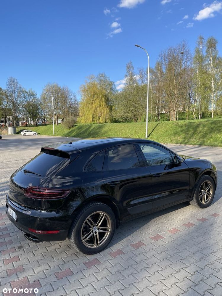 Porsche Macan - 10