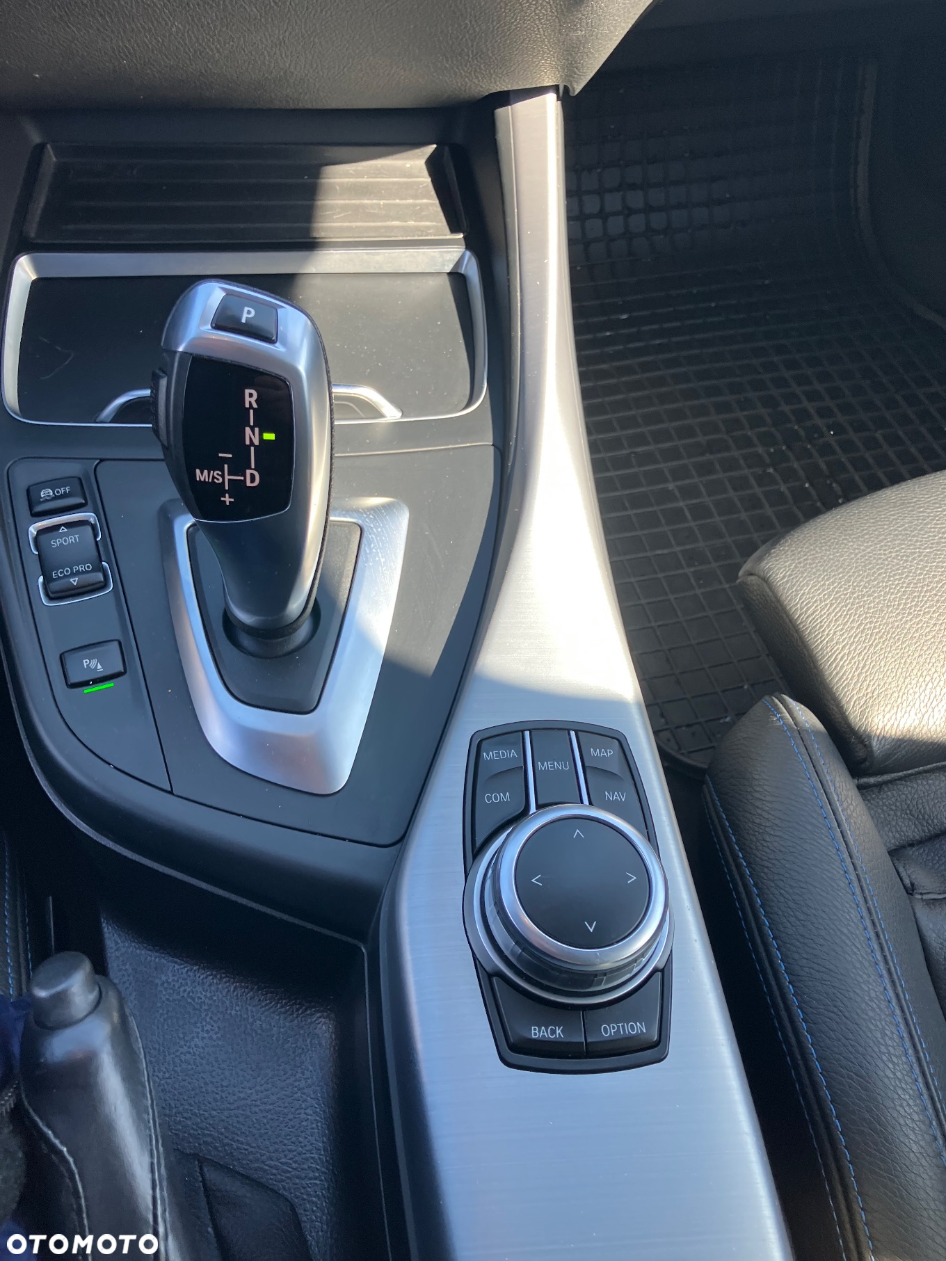 BMW Seria 1 118i GPF M Sport Shadow - 24