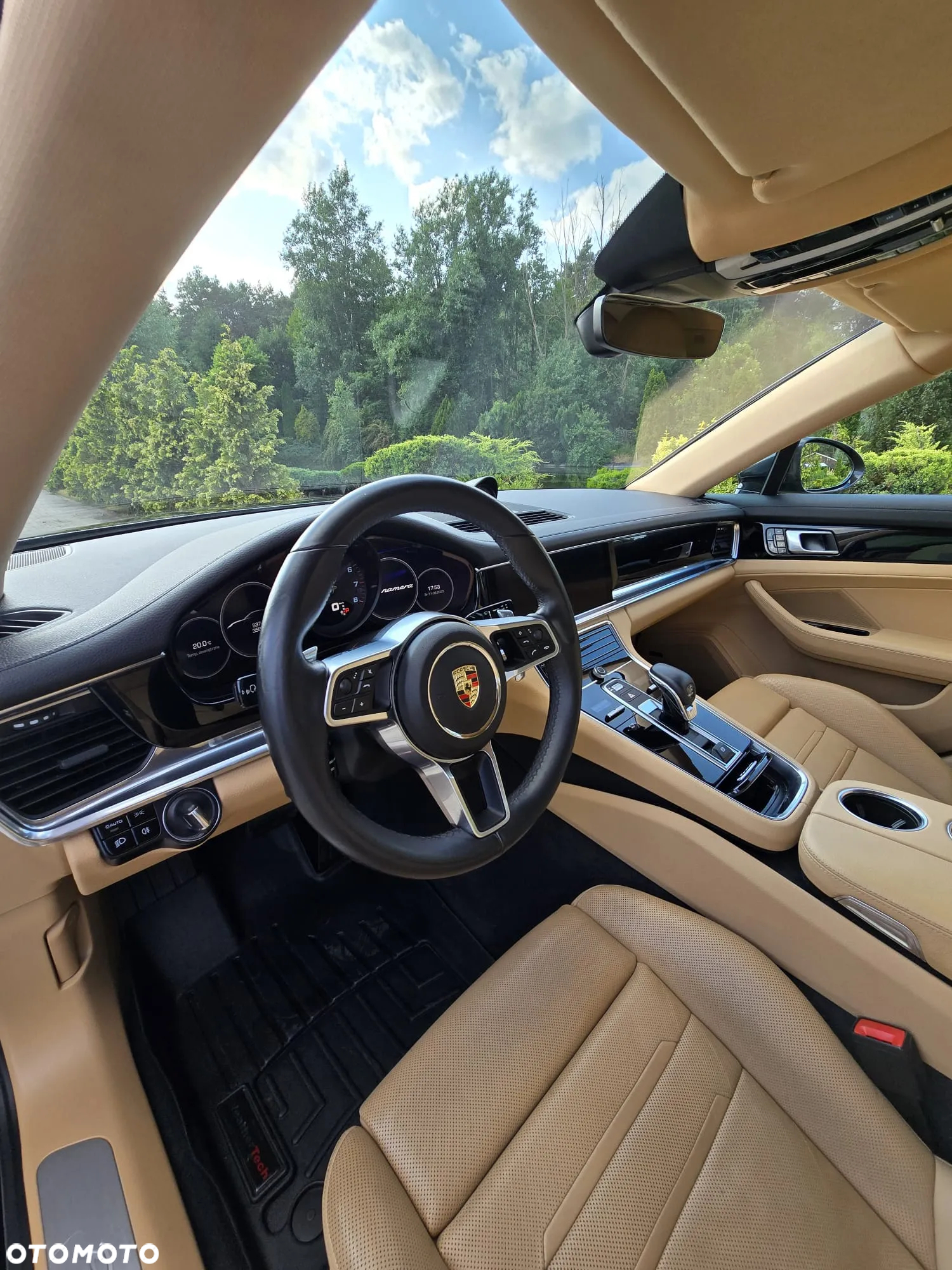 Porsche Panamera Standard - 5