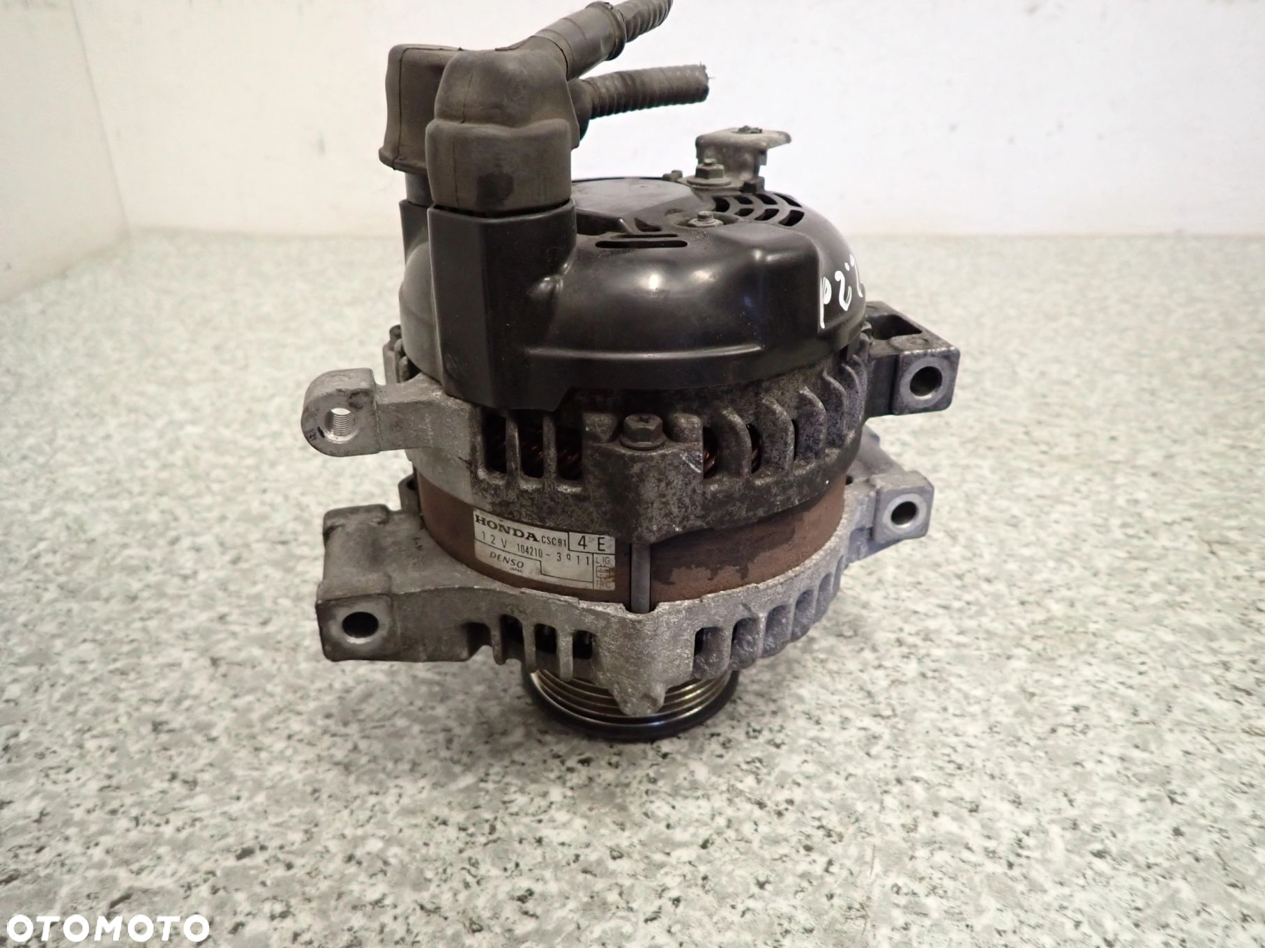 HONDA FRV FR-V 2.2d 05- ALTERNATOR - 7