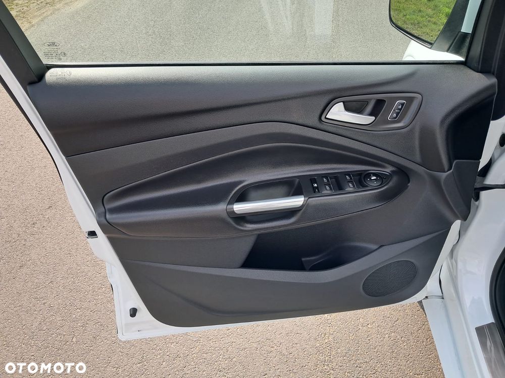 Ford Kuga 1.6 EcoBoost FWD Titanium Plus ASS - 26