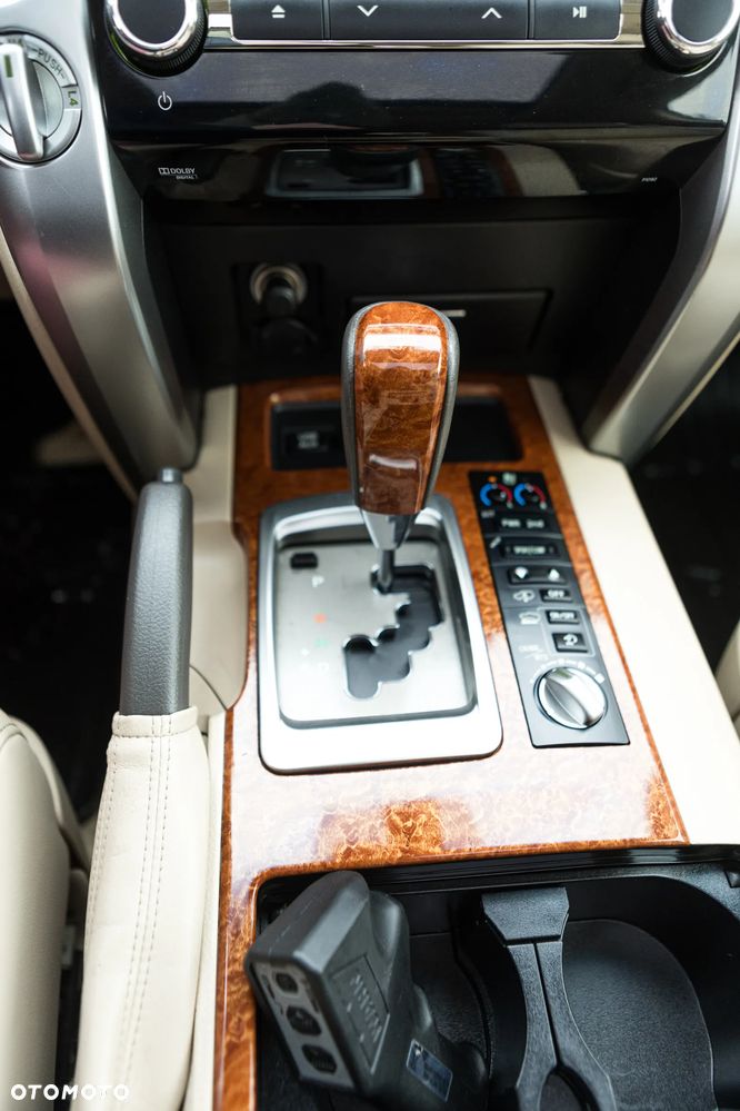 Toyota Land Cruiser LC 4.5 D-4D Prestige - 33