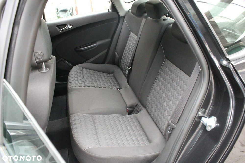 Opel Astra 1.4 T Active EU6 - 13