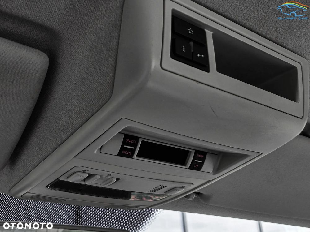 Volkswagen T5 TRANSPORTER DOKA 2.0 102 KM - 33