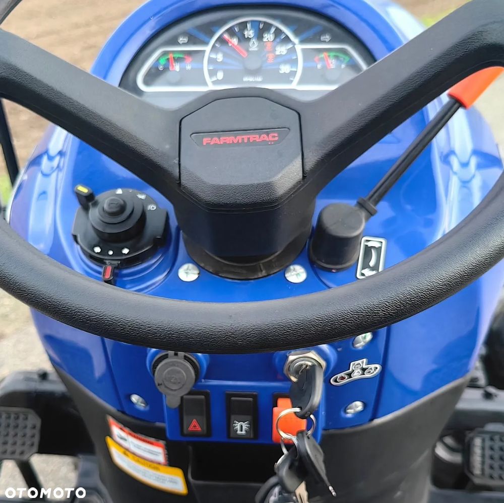 Farmtrac 22 4WD - 10