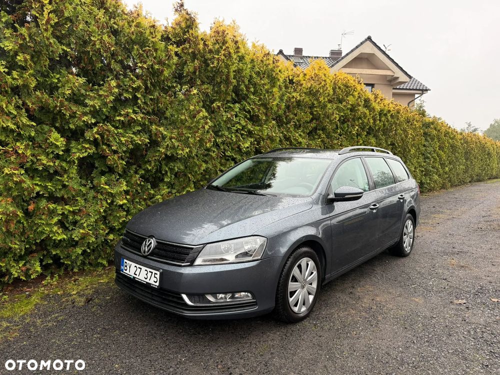 Volkswagen Passat Variant 1.6 TDI BlueMotion - 11