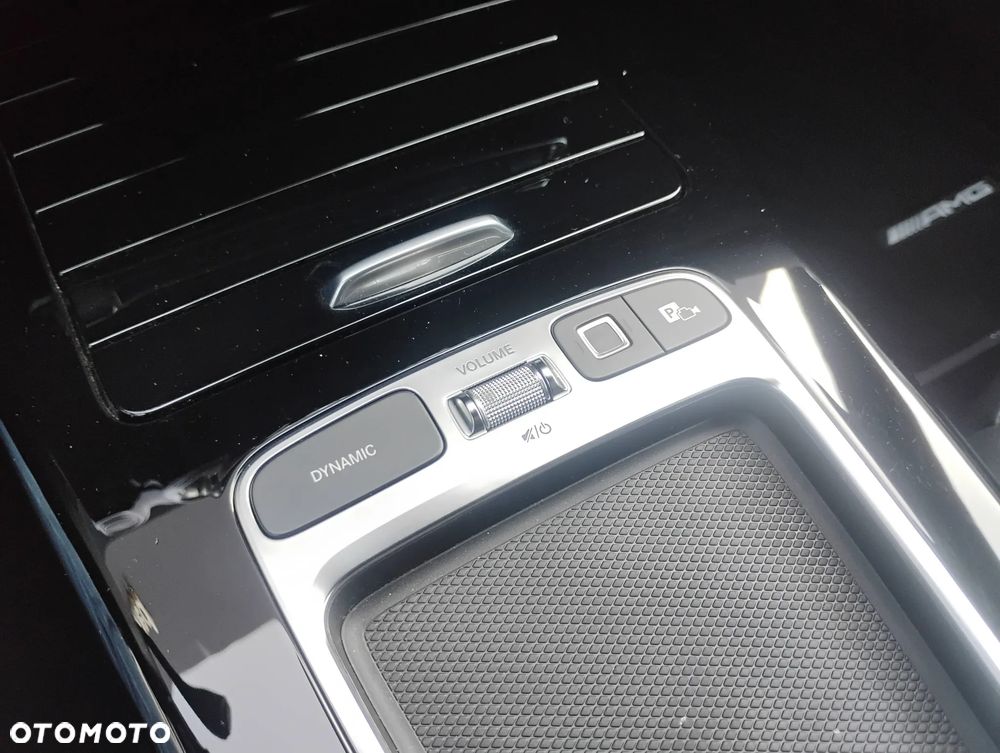 Mercedes-Benz CLA 200 mHEV AMG Line 7G-DCT - 22