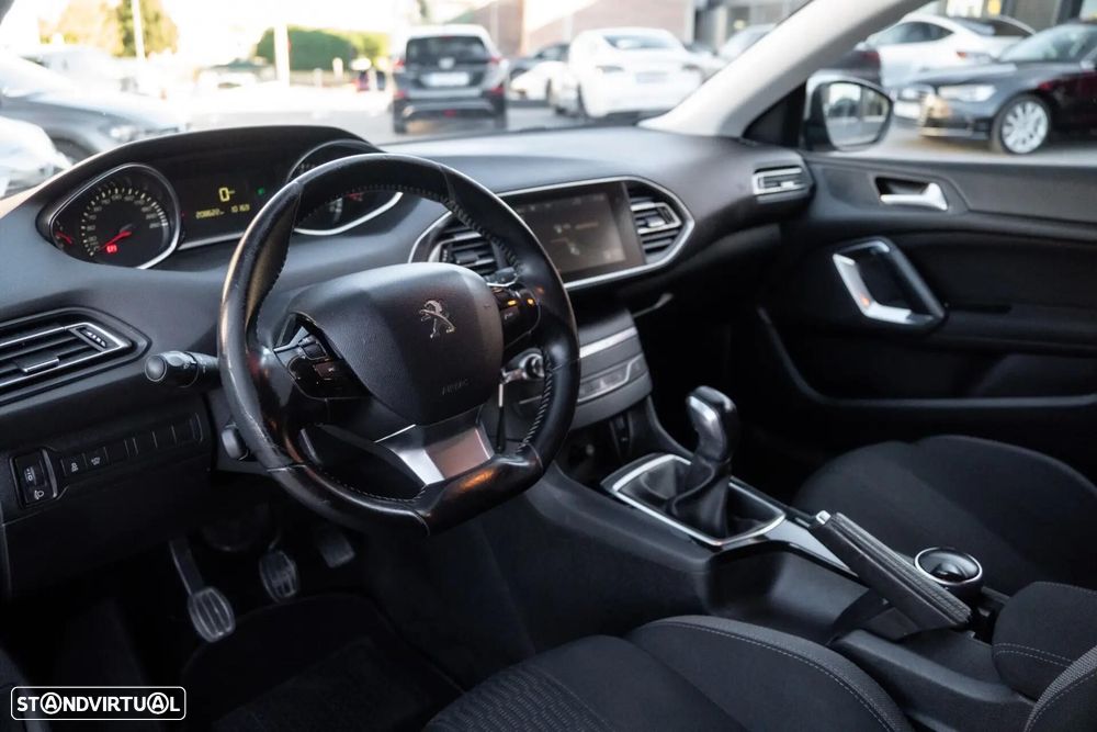 Peugeot 308 SW 1.6 BlueHDi Style - 4