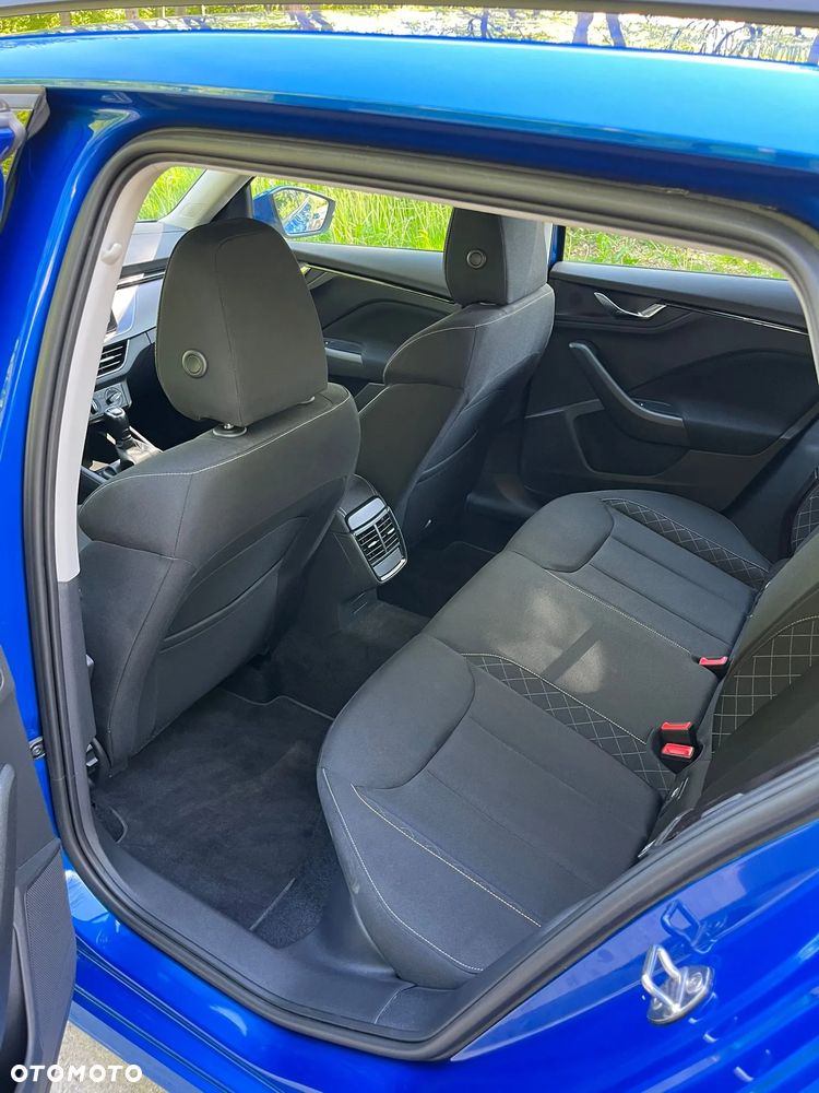 Skoda Kamiq 1.0 TGI G-TEC Tour - 7