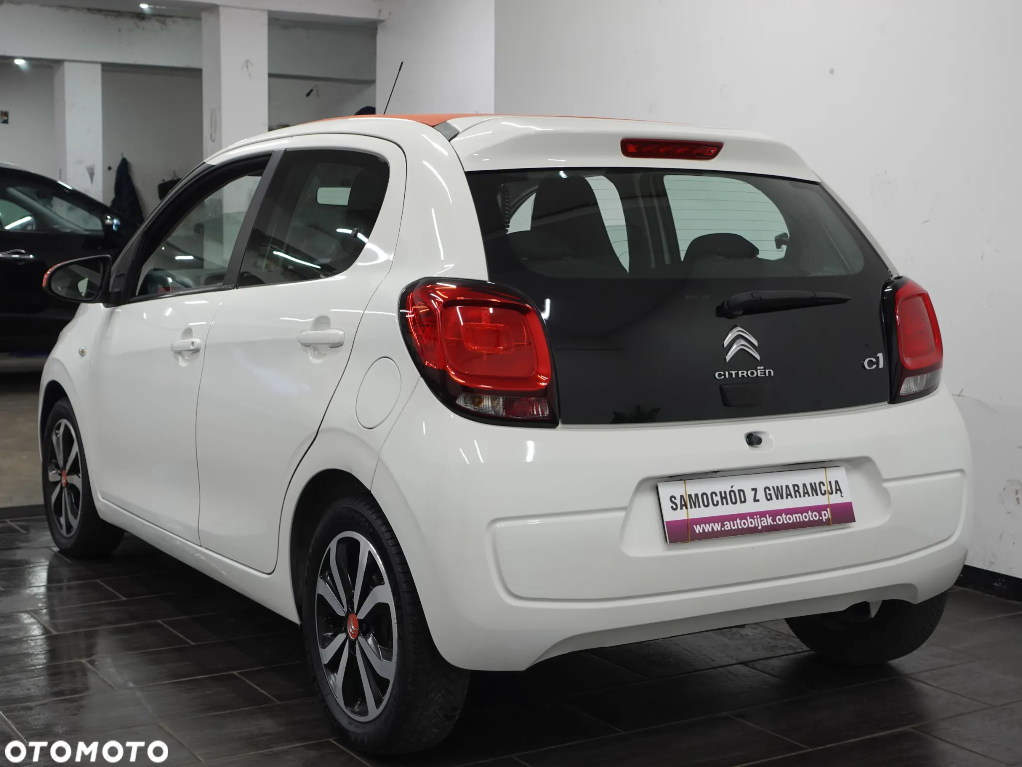 Citroën C1 1.2 Pure Tech Airscape Shine - 5