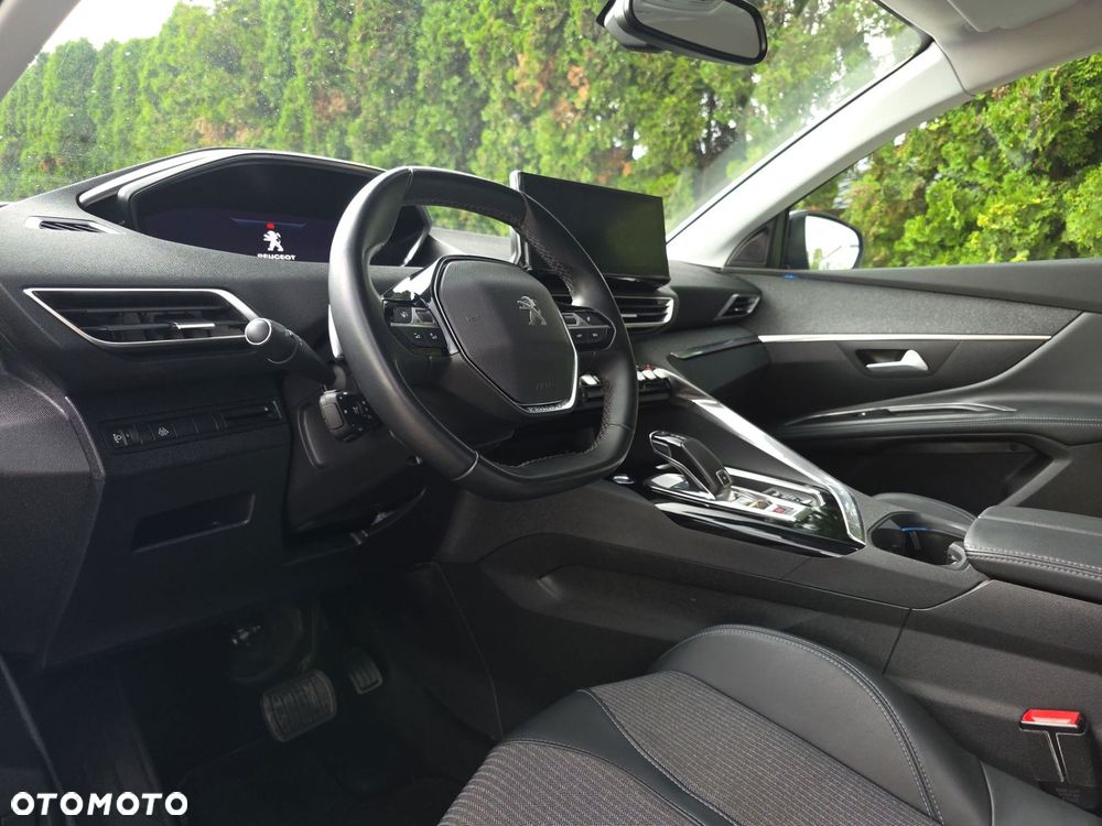 Peugeot 5008 - 10