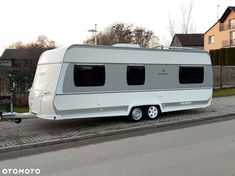 Caravelair Prestige LUX IV 610 2008r.  i inne / Dethleffs Emotion Silver 700 VIP i / Hobby Premium 610 2013 i / Fendt Diamant 590 2012 i /Tabbert Vivaldi 450 i/ LMC Kondor VIP 650 - 38