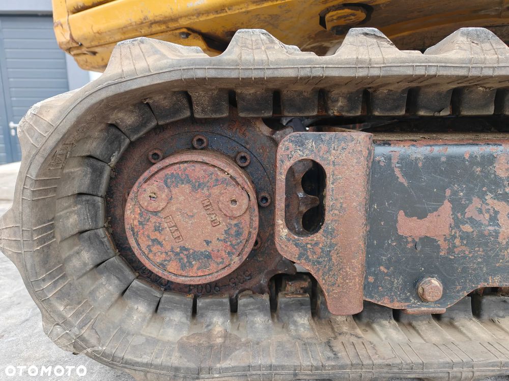 Caterpillar 301.6 - 17