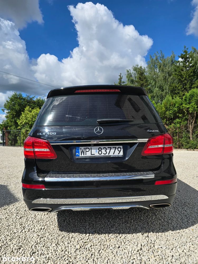 Mercedes-Benz GLS - 7