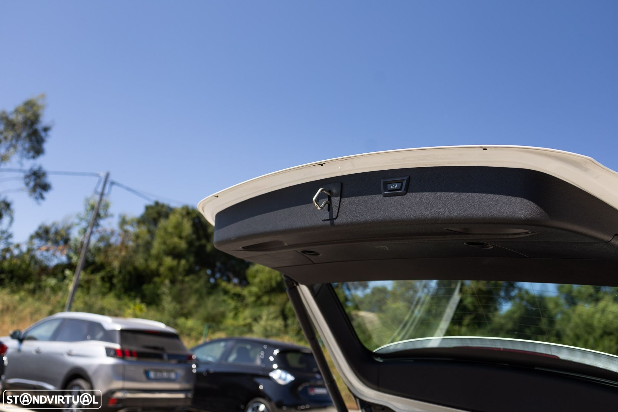 BMW 330 d Touring xDrive Pack M - 49
