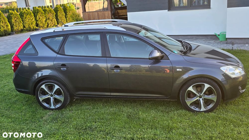 Kia Ceed 1.4 CVVT Attract - 6