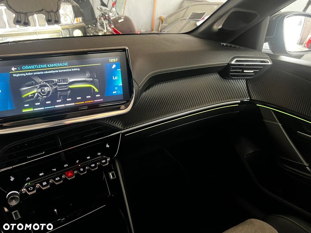 Peugeot 208 Elektromotor 136 GT - 24