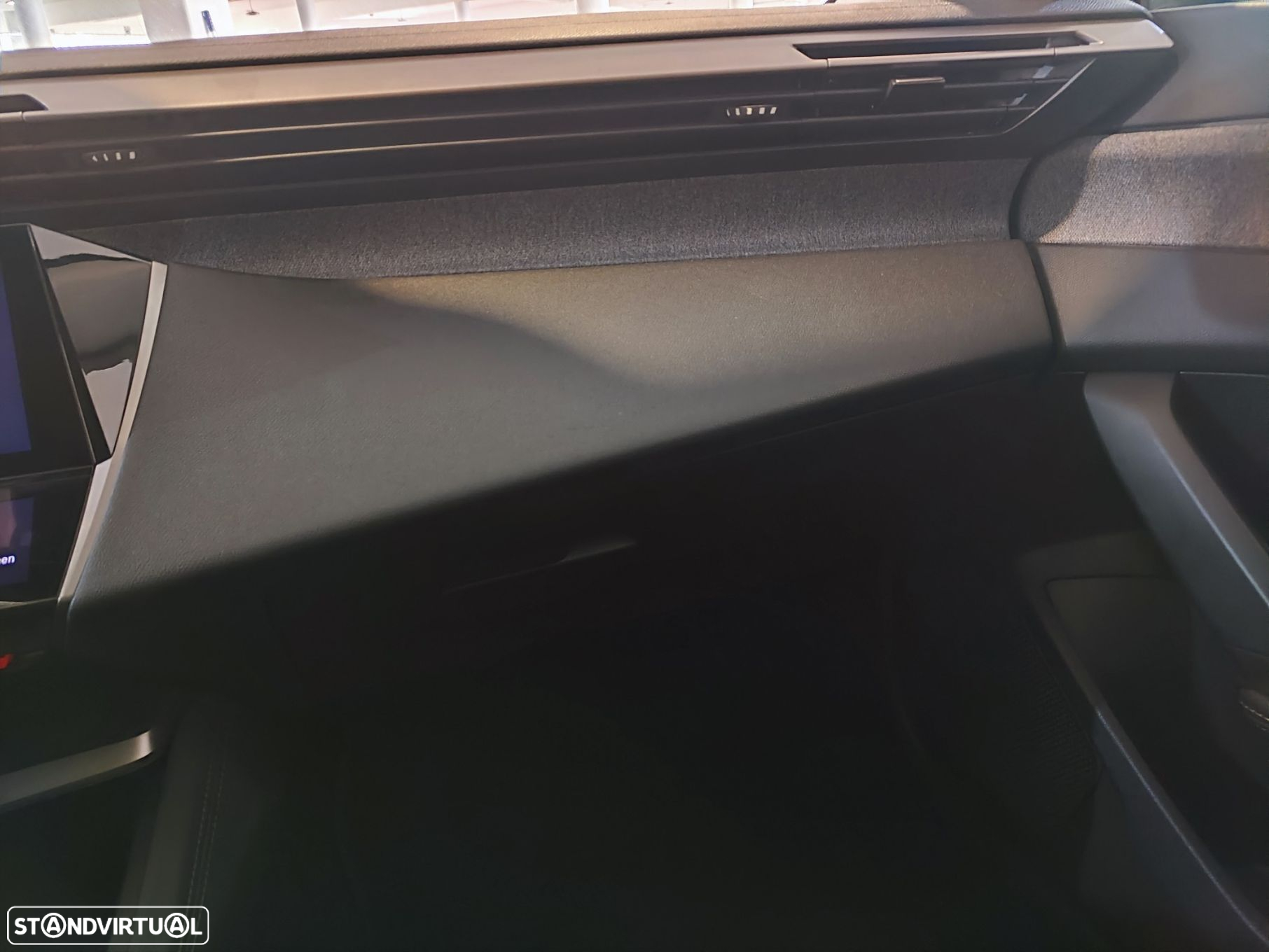 Peugeot 308 1.2 PureTech Allure - 23