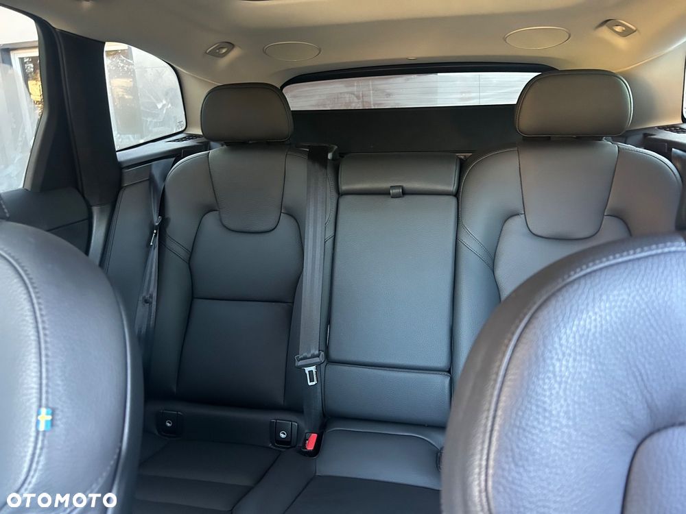 Volvo XC 60 B5 B AWD Plus Dark - 13