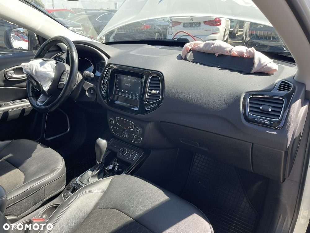 Jeep Compass 1.3 TMair 80th Anniversary FWD S&S DDCT - 9