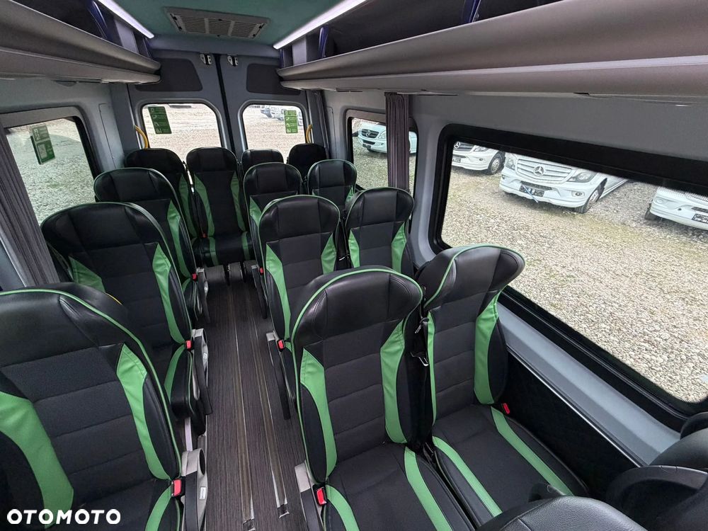 Mercedes-Benz Sprinter 519 - 24