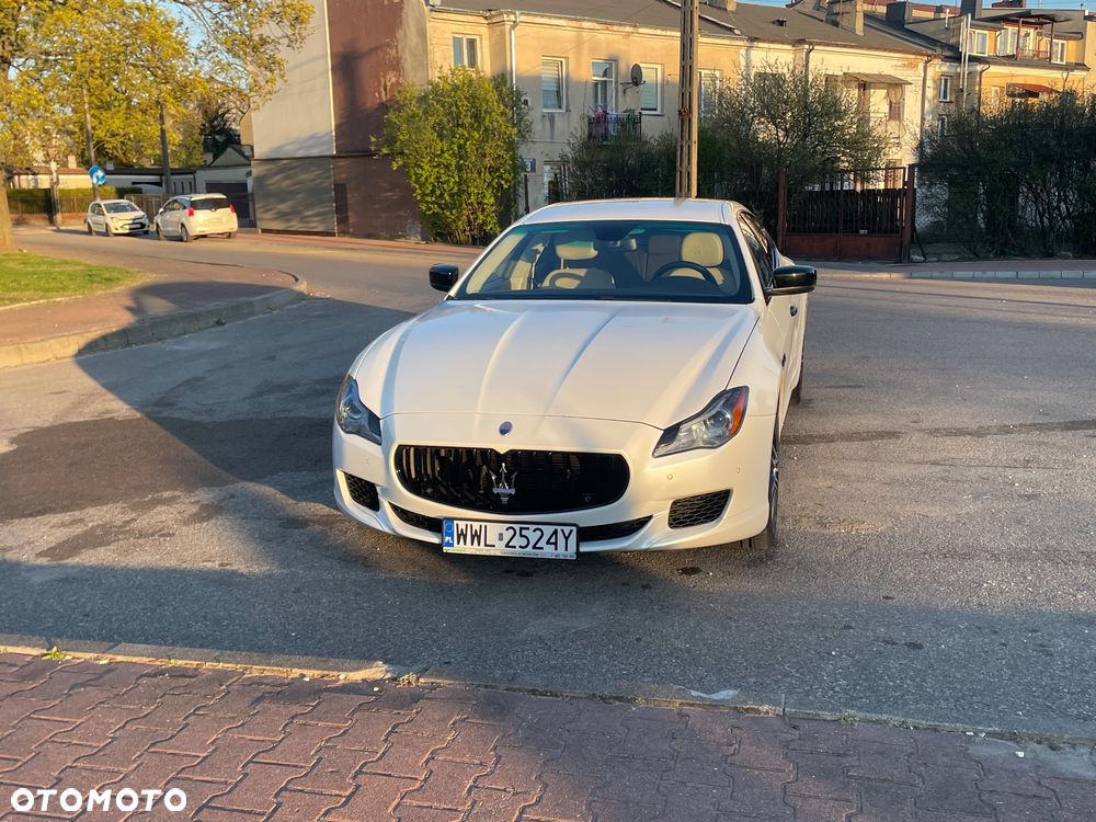 Maserati Quattroporte D - 8