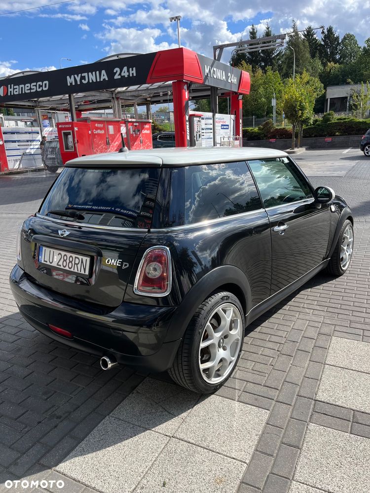 MINI ONE D - 5