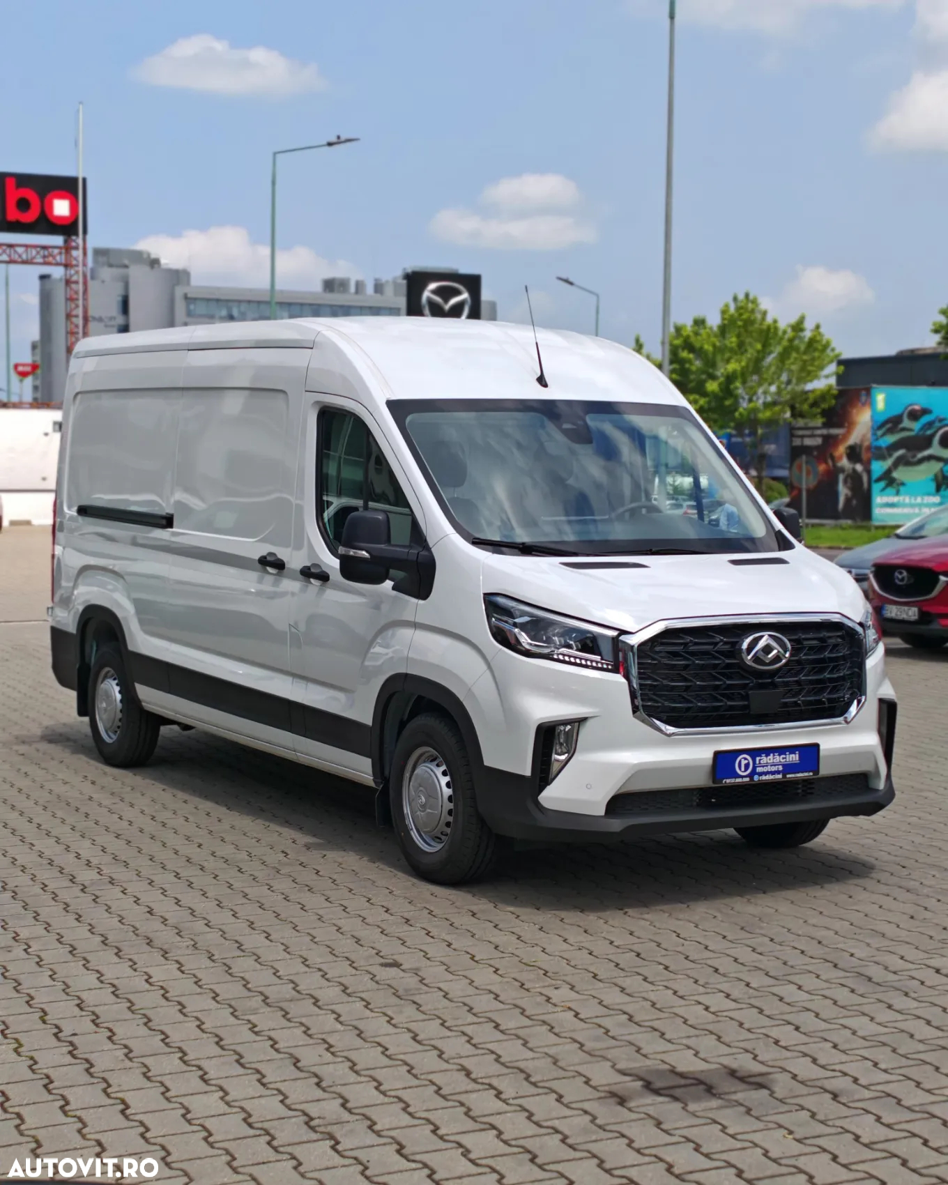 Maxus Deliver 9 Van L3H2 - 2
